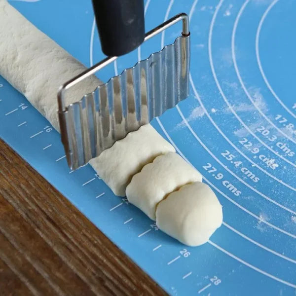 Silicone Roti & Dough Rolling Mat – Non-Stick Kitchen Baking Mat
